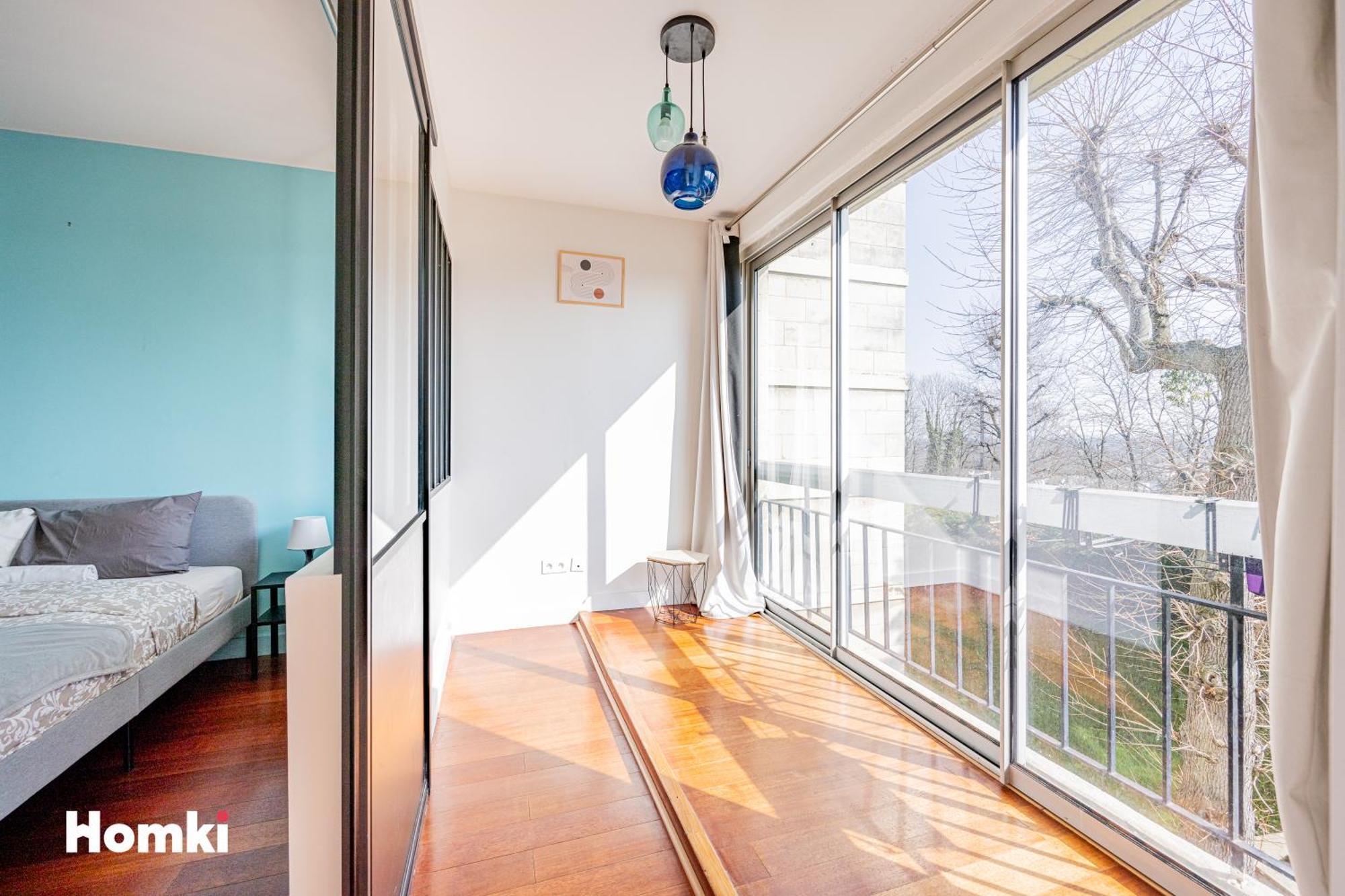 Beau T3-Residence Calme-Proche Paris/La Defense Сюрен Экстерьер фото